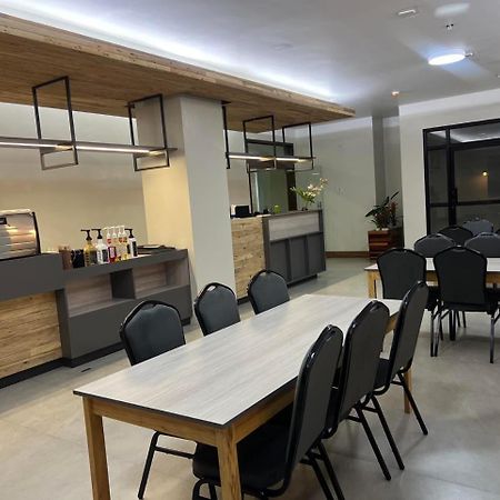 באגויו Soleo Inn מראה חיצוני תמונה